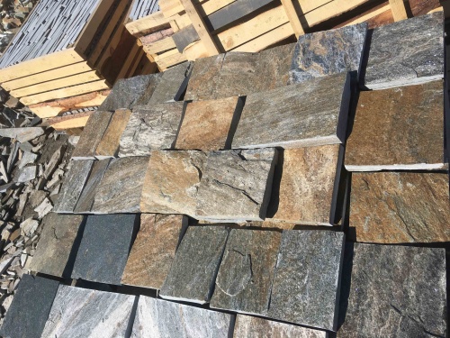 Плитка пилёная златолит Уральский для цоколя, отмостки купить в Оренбургской области