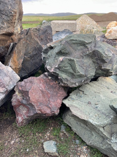 Камни для ландшафтного дизайна зелёные 10-60 килограмм купить в Оренбургской области