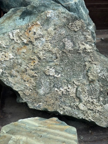 Ландшафтные глыбы зелёные 200-500 килограмм купить в Оренбургской области