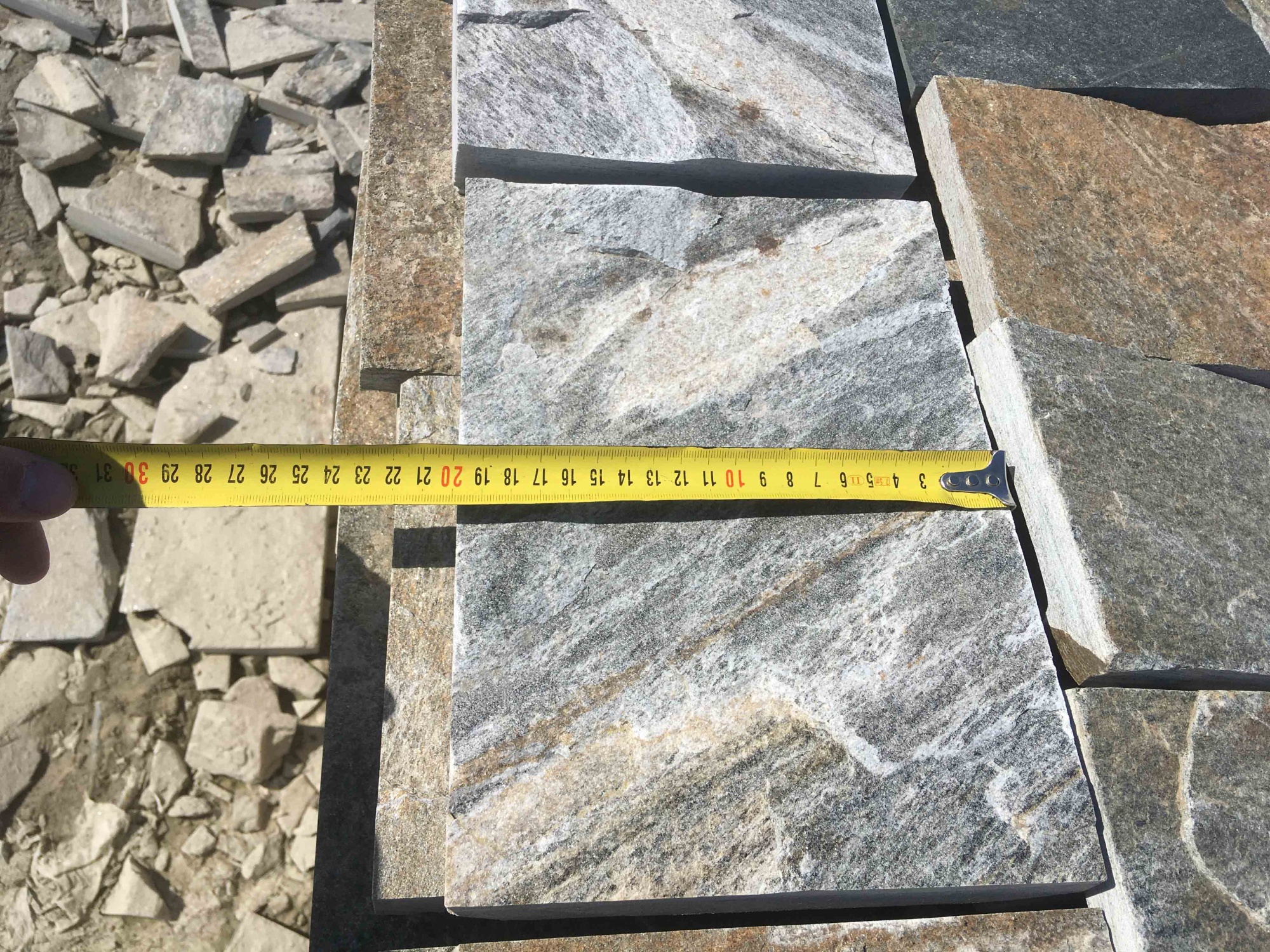 Плитка пилёная златолит Уральский для фасада купить в Оренбургской области