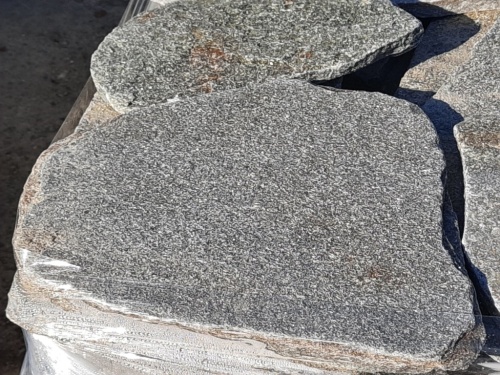 Златолит серебристый галтованный для лестниц купить в Оренбургской области