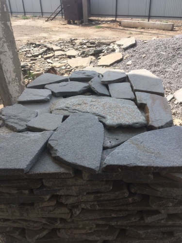 Златолит серебристый галтованный для лестниц купить в Оренбургской области